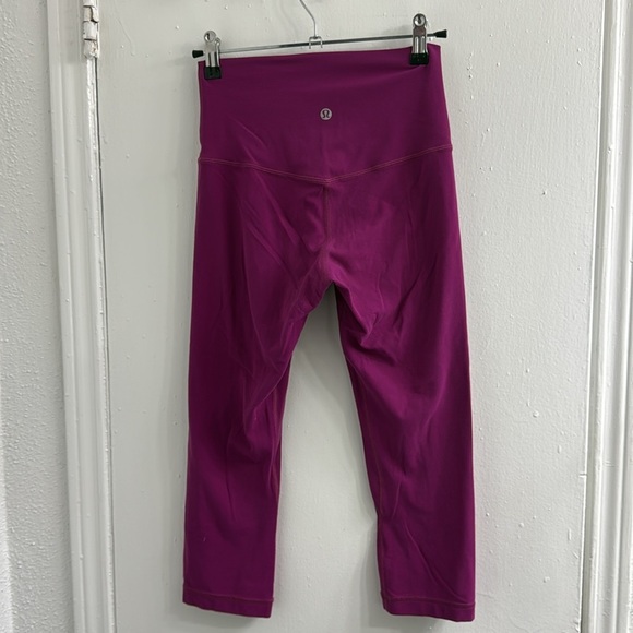 Lululemon Align Crop *21"~ Deep Fuschia ~ size 4 - Picture 10 of 12